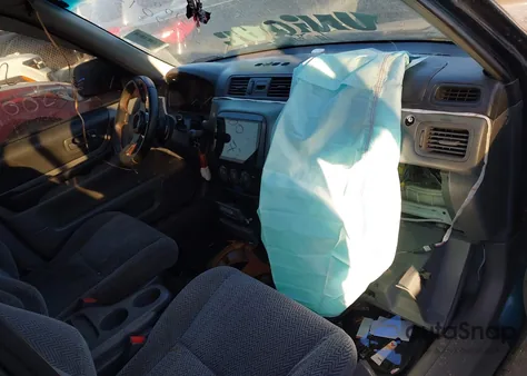 1998 Honda Cr-V Ex z USA, uszkodzony, nr VIN JHLRD1866WC076231